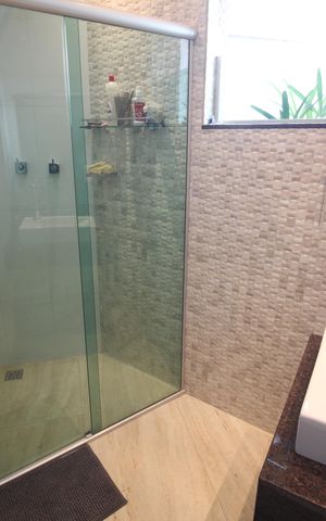 Casa para alugar com 322m², 4 quartos e 4 vagasSuite Quarto 1