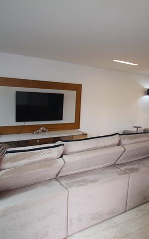 Casa para alugar com 322m², 4 quartos e 4 vagasSala