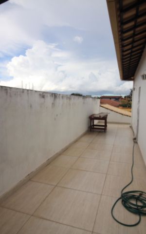 Casa para alugar com 322m², 4 quartos e 4 vagasVaranda