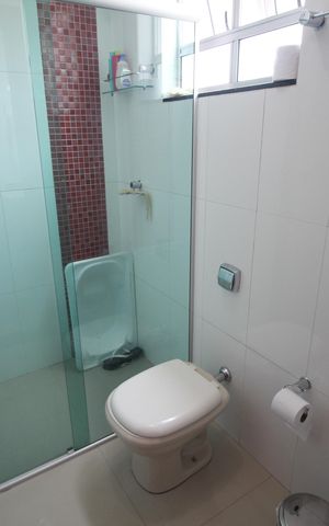 Casa para alugar com 322m², 4 quartos e 4 vagasBanheiro 2