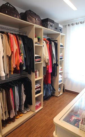 Casa para alugar com 322m², 4 quartos e 4 vagasCloset Quarto 2