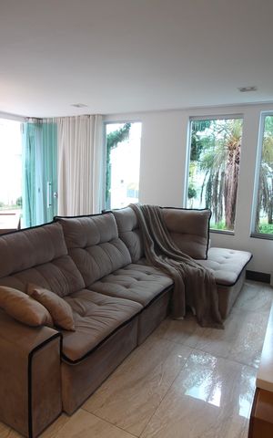 Casa para alugar com 322m², 4 quartos e 4 vagasSala