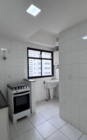 Apartamento à venda com 60m², 3 quartos e 1 vaga Apartamento à venda com 60m², 3 quartos e 1 vagaCozinha e Área de Serviço