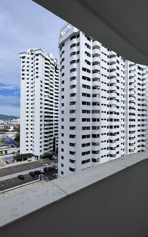 Apartamento à venda com 60m², 3 quartos e 1 vaga Apartamento à venda com 60m², 3 quartos e 1 vagaVaranda