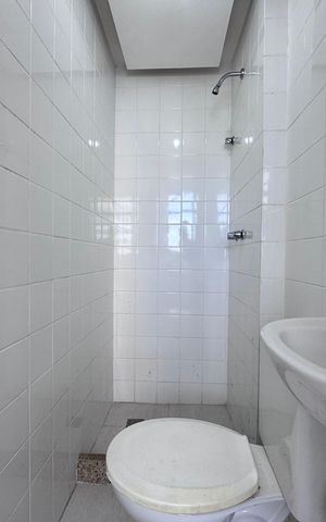 Apartamento à venda com 60m², 3 quartos e 1 vaga Apartamento à venda com 60m², 3 quartos e 1 vagaCozinha e Área de Serviço - Banheiro