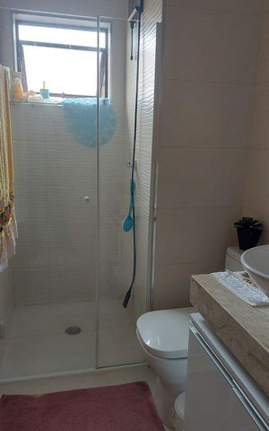 Casa à venda com 150m², 3 quartos e 4 vagas Casa à venda com 150m², 3 quartos e 4 vagasBanheiro