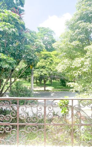 Casa para alugar com 330m², 4 quartos e 8 vagas Casa para alugar com 330m², 4 quartos e 8 vagasSacada