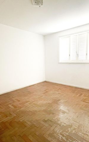 Casa para alugar com 330m², 4 quartos e 8 vagas Casa para alugar com 330m², 4 quartos e 8 vagasQuarto 4