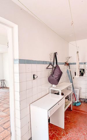 Casa para alugar com 330m², 4 quartos e 8 vagas Casa para alugar com 330m², 4 quartos e 8 vagasÁrea de Serviço