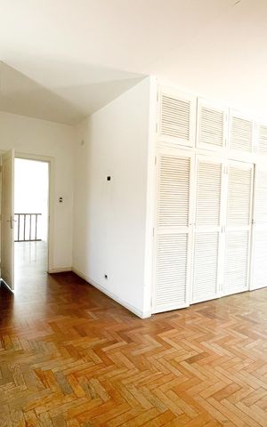 Casa para alugar com 330m², 4 quartos e 8 vagas Casa para alugar com 330m², 4 quartos e 8 vagasQuarto 1