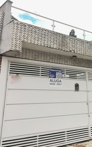 Casa para alugar com 300m², 4 quartos e 4 vagasFachada 