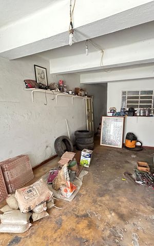 Casa à venda com 121m², 2 quartos e 1 vagaGaragem