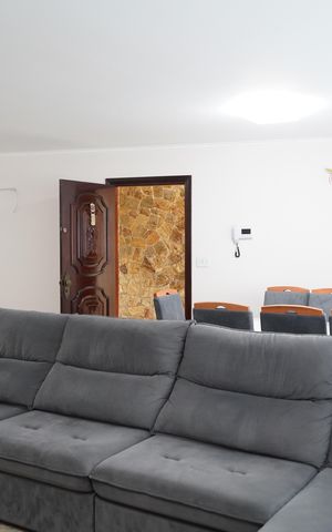 Casa à venda com 227m², 3 quartos e 5 vagasSala