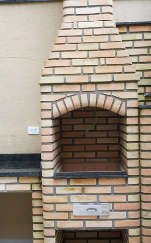Casa à venda com 227m², 3 quartos e 5 vagasChurrasqueira