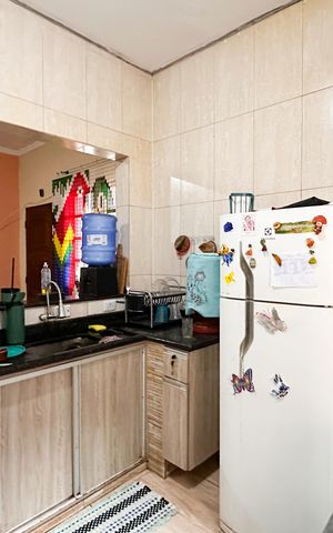 Casa à venda com 250m², 4 quartos e 3 vagas Casa à venda com 250m², 4 quartos e 3 vagasCozinha - Casa 2