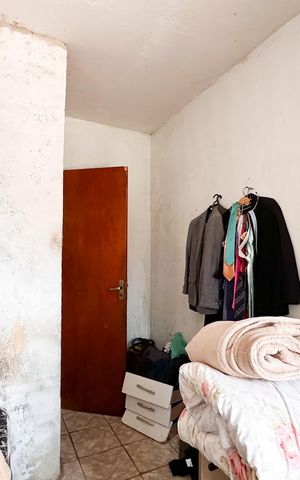Casa à venda com 250m², 4 quartos e 3 vagas Casa à venda com 250m², 4 quartos e 3 vagasQuarto - Casa 1
