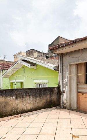 Casa à venda com 250m², 4 quartos e 3 vagas Casa à venda com 250m², 4 quartos e 3 vagasSacada - Casa 1