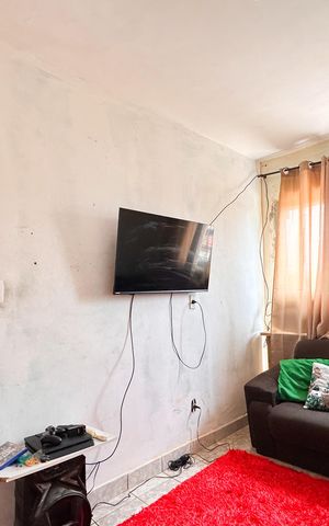 Casa à venda com 250m², 4 quartos e 3 vagas Casa à venda com 250m², 4 quartos e 3 vagasSala - Casa 1