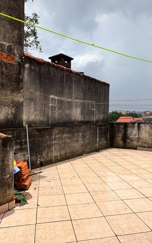 Casa à venda com 250m², 4 quartos e 3 vagas Casa à venda com 250m², 4 quartos e 3 vagasSacada - Casa 1