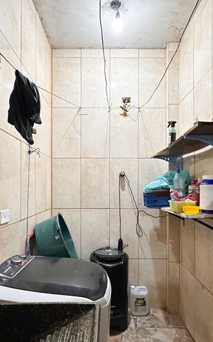 Casa à venda com 250m², 4 quartos e 3 vagas Casa à venda com 250m², 4 quartos e 3 vagasÁrea de Serviço - Casa 2