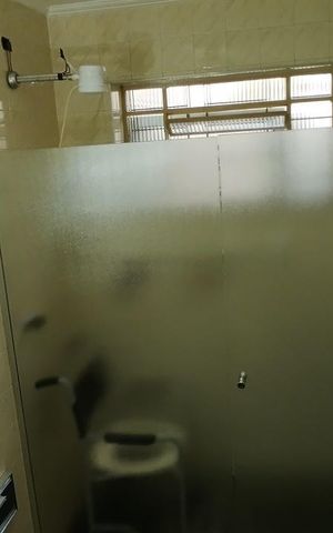 Casa à venda com 300m², 3 quartos e 4 vagas Casa à venda com 300m², 3 quartos e 4 vagasBanheiro