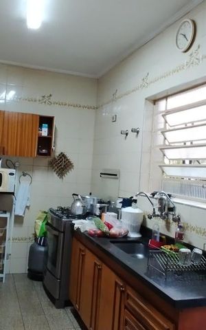 Casa à venda com 300m², 3 quartos e 4 vagas Casa à venda com 300m², 3 quartos e 4 vagasCozinha
