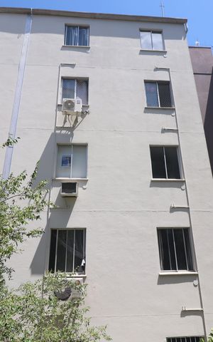 Apartamento à venda com 50m², 2 quartos e 1 vagaFachada com placa