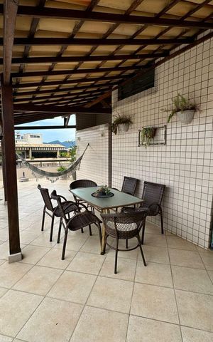 Apartamento à venda com 300m², 4 quartos e 2 vagas Apartamento à venda com 300m², 4 quartos e 2 vagasCobertura