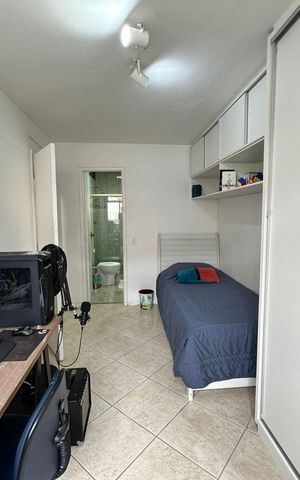 Apartamento à venda com 300m², 4 quartos e 2 vagas Apartamento à venda com 300m², 4 quartos e 2 vagasQuarto 2