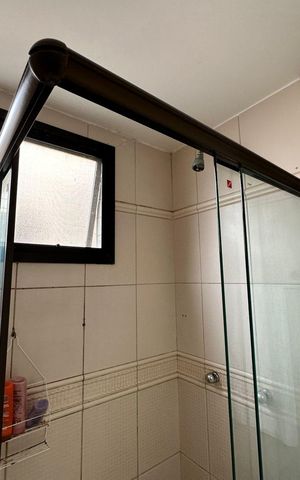 Apartamento à venda com 300m², 4 quartos e 2 vagas Apartamento à venda com 300m², 4 quartos e 2 vagasBanheiro do Quarto 3
