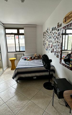 Apartamento à venda com 300m², 4 quartos e 2 vagas Apartamento à venda com 300m², 4 quartos e 2 vagasQuarto 3