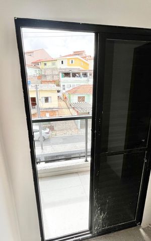 Casa para alugar com 135m², 2 quartos e 4 vagas Casa para alugar com 135m², 2 quartos e 4 vagasQuarto Suíte 2 Varanda