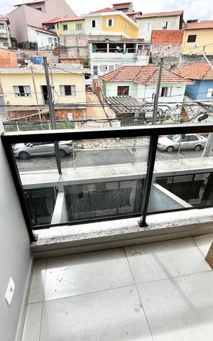 Casa para alugar com 135m², 2 quartos e 4 vagas Casa para alugar com 135m², 2 quartos e 4 vagasQuarto Suíte 2 Varanda