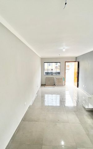 Casa para alugar com 135m², 2 quartos e 4 vagas Casa para alugar com 135m², 2 quartos e 4 vagasSala