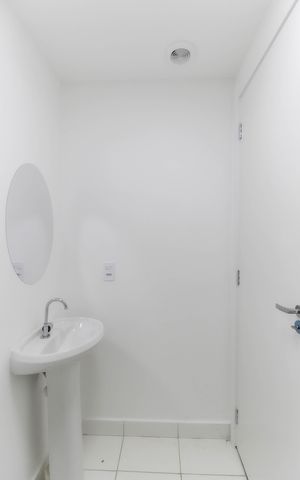 Apartamento à venda com 34m², 2 quartos e sem vaga Apartamento à venda com 34m², 2 quartos e sem vagaBanheiro