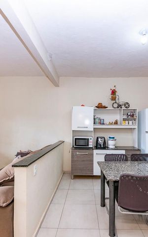 Casa para alugar com 1000m², 3 quartos e 7 vagasSala