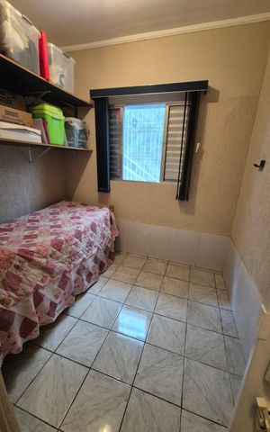Casa à venda com 125m², 4 quartos e 2 vagas Casa à venda com 125m², 4 quartos e 2 vagasQuarto