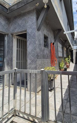 Casa à venda com 125m², 4 quartos e 2 vagas Casa à venda com 125m², 4 quartos e 2 vagasÁrea externa