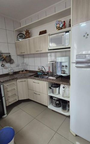 Casa à venda com 125m², 4 quartos e 2 vagas Casa à venda com 125m², 4 quartos e 2 vagasCozinha