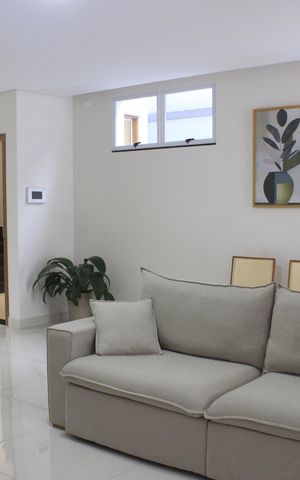 Casa à venda com 245m², 3 quartos e 4 vagasSala