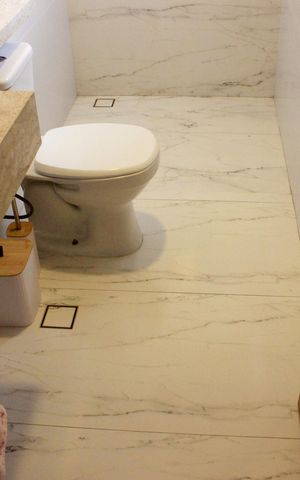 Casa à venda com 245m², 3 quartos e 4 vagasBanheiro da Suíte 2