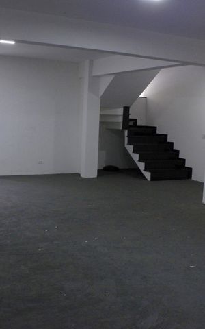 Casa à venda com 245m², 3 quartos e 4 vagasSalão de festas/Salão de jogos