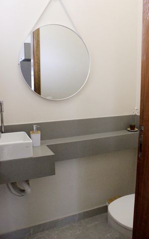 Casa à venda com 245m², 3 quartos e 4 vagasLavabo
