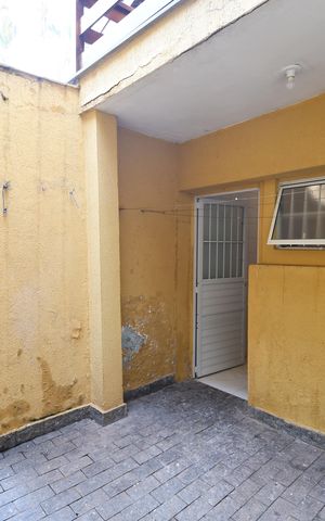 Casa à venda com 350m², 4 quartos e 6 vagasÁrea de Serviço