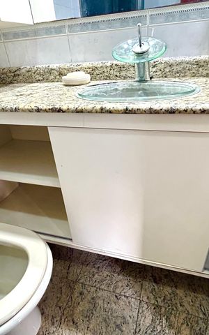 Apartamento para alugar com 74m², 2 quartos e 2 vagas