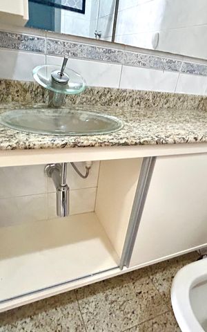 Apartamento para alugar com 74m², 2 quartos e 2 vagas