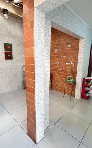 Casa para alugar com 200m², 3 quartos e 2 vagasQuintal