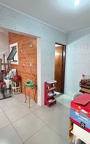 Casa para alugar com 200m², 3 quartos e 2 vagasQuintal