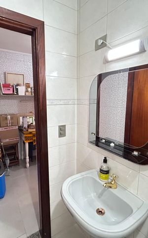 Casa para alugar com 200m², 3 quartos e 2 vagasBanheiro 1