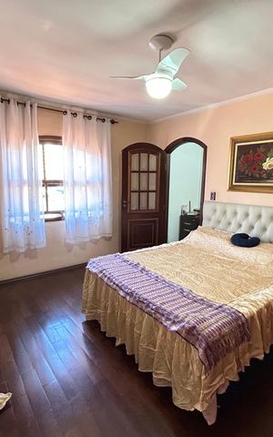 Casa para alugar com 200m², 3 quartos e 2 vagasQuarto Suíte 1